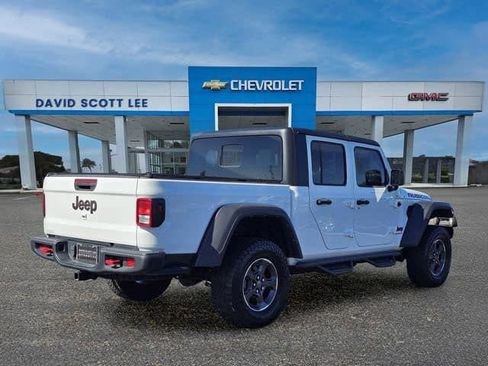 Used 2023 Jeep Gladiator Rubicon w/ Cold Weather Group AWD/4WD image 10