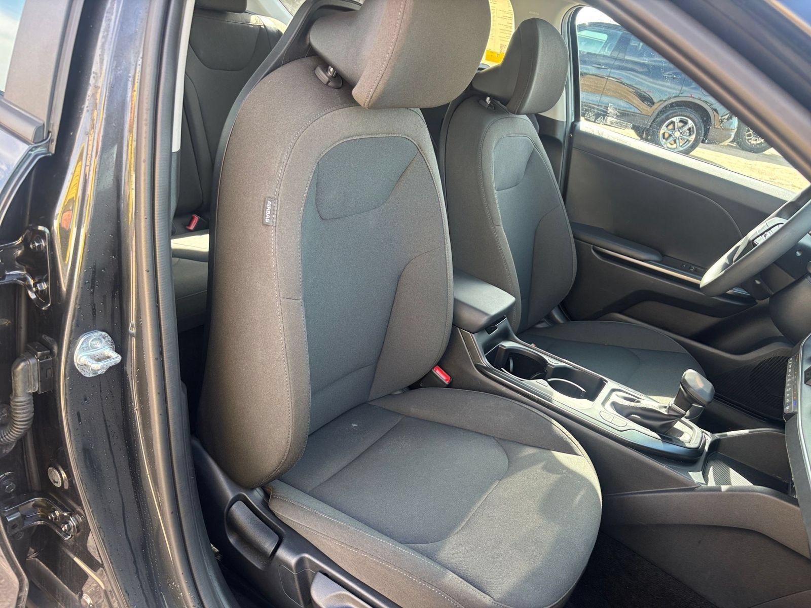 Used 2026 Kia K4 FWD image 34
