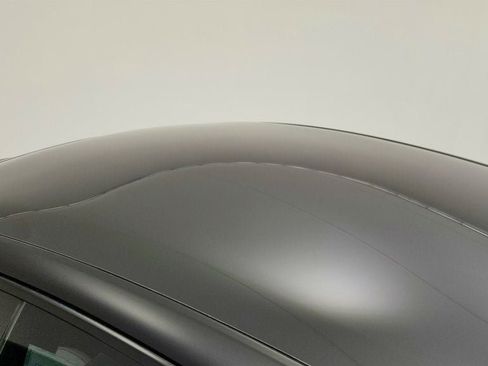 Used 2021 Tesla Model S Plaid image 9