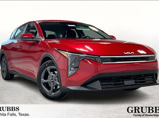 New 2025 Kia K4 LXS video 1