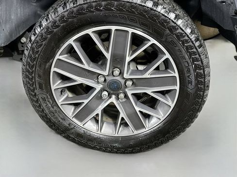Used 2024 Jeep Wrangler High Altitude AWD/4WD image 30