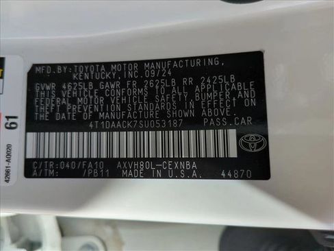 Used 2025 Toyota Camry LE FWD image 16