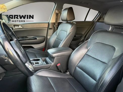 Used 2020 Kia Sportage EX w/ EX Technology Package FWD image 15