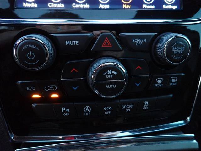 Used 2019 Jeep Grand Cherokee Altitude AWD/4WD image 17