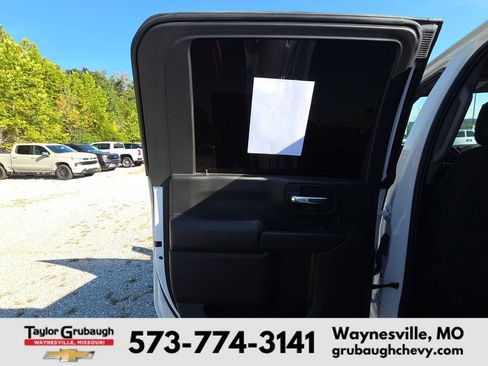 Used 2023 Chevrolet Silverado 2500 LT AWD/4WD image 13