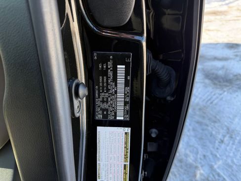 Used 2022 Lexus RX 350L FWD w/ Premium Package image 28