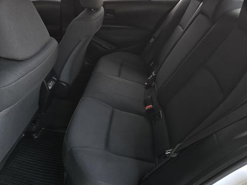 Used 2024 Toyota Corolla LE FWD image 10