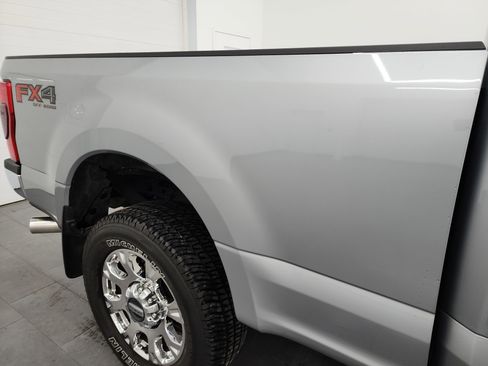 Used 2022 Ford F250 Lariat w/ Chrome Package image 24