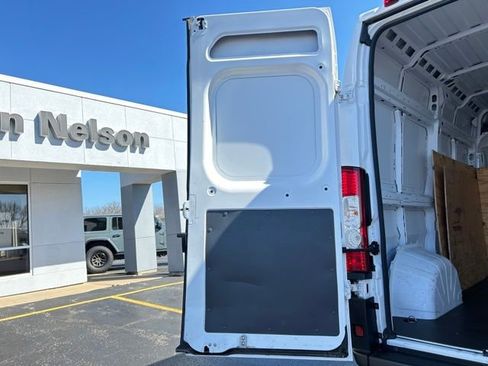 Used 2023 RAM ProMaster 1500 w/ Driver Convenience Group image 12