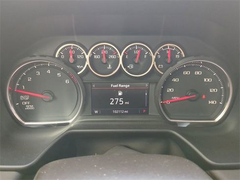 Used 2021 Chevrolet Suburban LT w/ LT Signature Package image 34