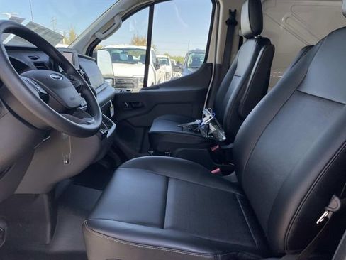 New 2025 Ford Transit 250 Low Roof RWD image 16