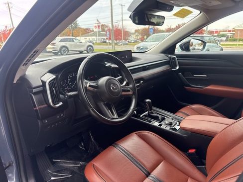 Used 2023 MAZDA CX-50 Meridian Edition image 10