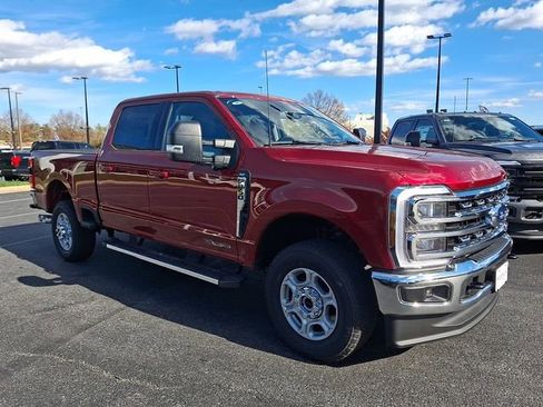 New 2026 Ford F250 XLT w/ XLT Premium Package AWD/4WD image 2