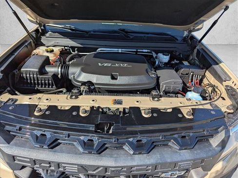 Used 2021 Chevrolet Colorado ZR2 image 22