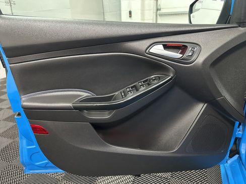 Used 2016 Ford Focus RS image 17
