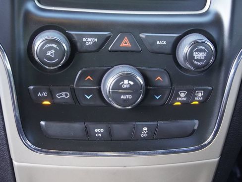 Used 2015 Jeep Grand Cherokee Laredo w/ Quick Order Package 23E AWD/4WD image 19