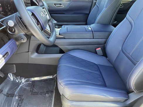 New 2026 INFINITI QX80 4WD w/ Sport Exterior Package image 21