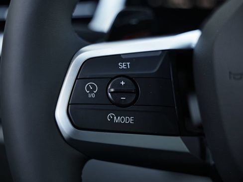 New 2026 BMW X2 xDrive28i w/ Technology Package AWD/4WD image 34