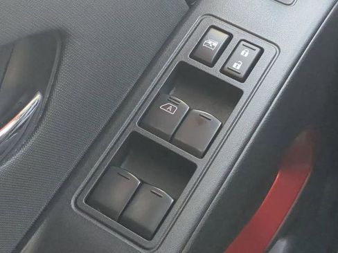 Certified 2024 Nissan Frontier Pro-X RWD image 22