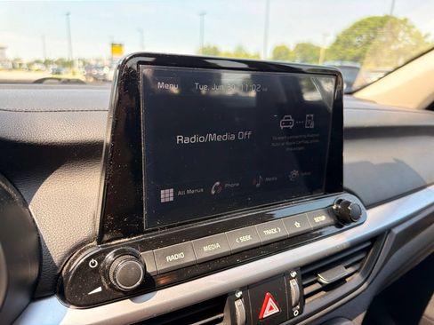 Used 2023 Kia Forte LXS FWD image 21