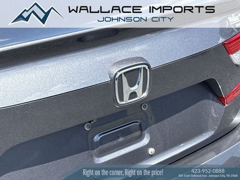 Used 2018 Honda Accord EX image 10