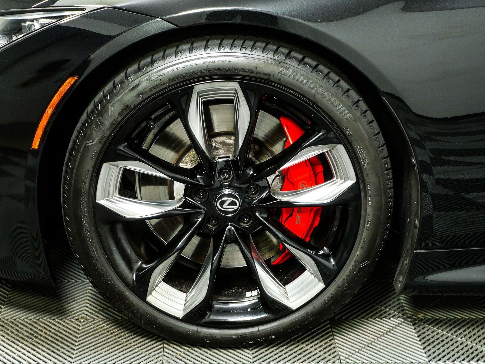 Used 2024 Lexus LC 500 Coupe w/ Sport Package RWD image 36