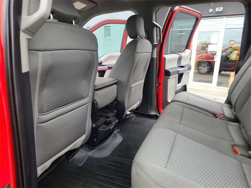 Used 2020 Ford F150 XLT image 23