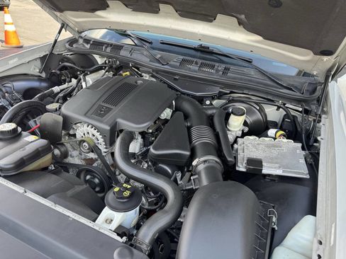 Used 2008 Mercury Grand Marquis GS RWD image 12