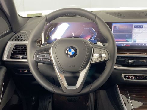 New 2026 BMW X5 sDrive40i w/ Executive Package image 13