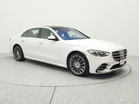Used 2026 Mercedes-Benz S 580 4MATIC Sedan image 3
