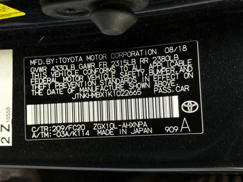 Used 2019 Toyota C-HR LE FWD image 21