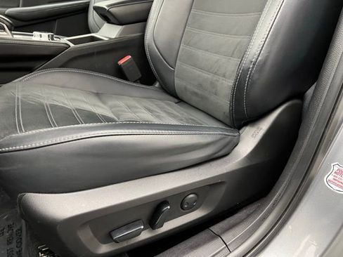 Used 2024 Mitsubishi Outlander SE image 33