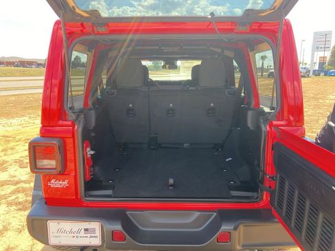 New 2025 Jeep Wrangler Willys image 34