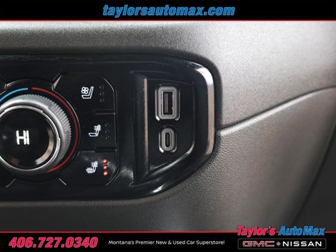 Used 2023 Chevrolet Silverado 1500 High Country w/ Technology Package image 26