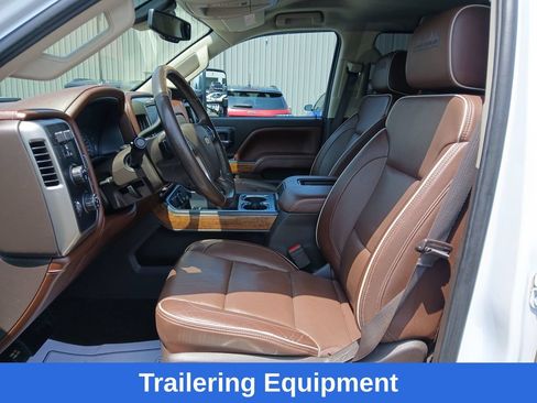 Used 2018 Chevrolet Silverado 2500 High Country w/ Duramax Plus Package AWD/4WD image 10