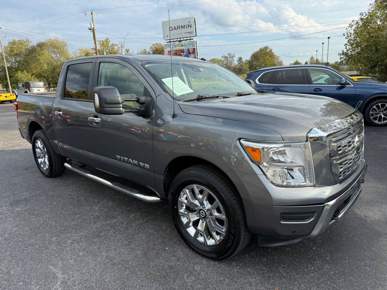 Used 2020 Nissan Titan SV w/ SV Convenience Package AWD/4WD image 5
