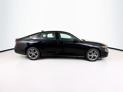 Used 2023 Honda Accord EX image 2