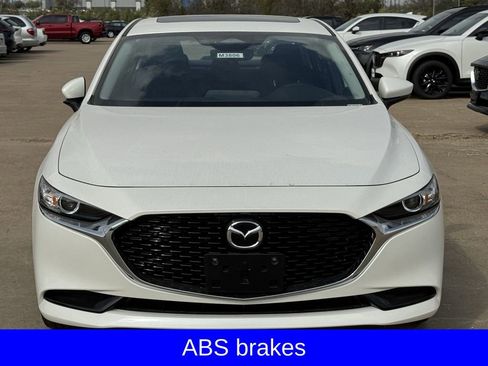 New 2026 MAZDA MAZDA3 2.5 S Sedan w/ Preferred Pkg image 7