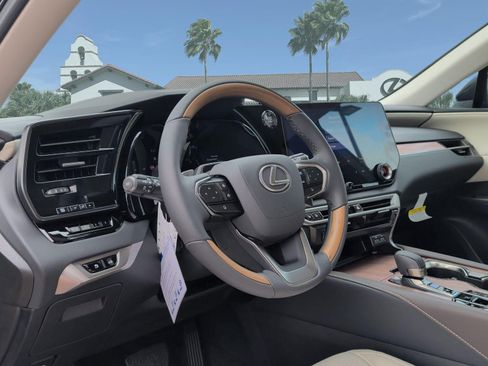 New 2026 Lexus RX 350 Premium Plus AWD/4WD image 12