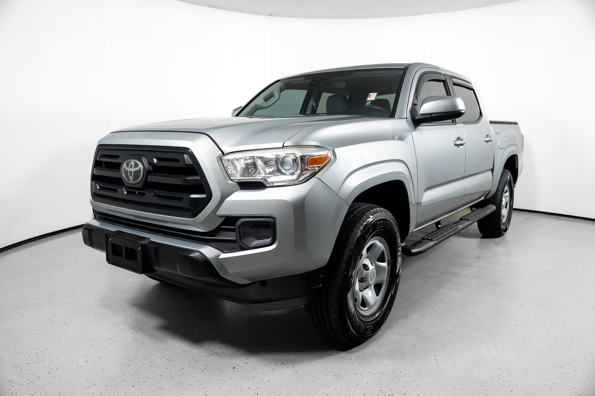 Used 2019 Toyota Tacoma SR w/ SR Convenience Package RWD image 16