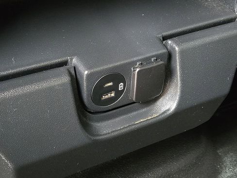 Used 2022 Ford F150 XL w/ Equipment Group 101A High image 14