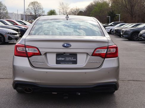 Used 2019 Subaru Legacy 2.5i Limited image 5