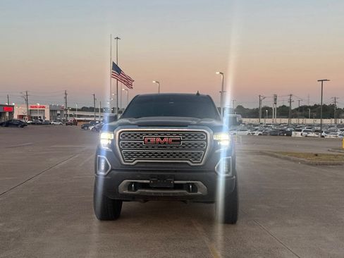 Used 2021 GMC Sierra 1500 Denali w/ Denali Ultimate Package AWD/4WD image 6