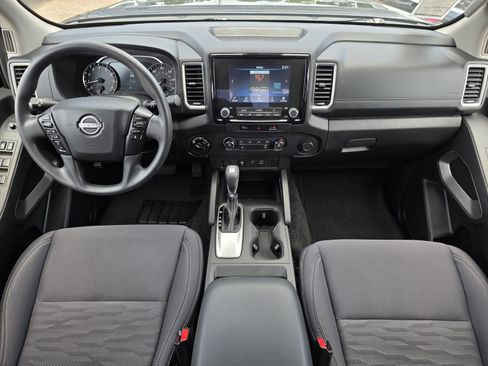 Certified 2023 Nissan Frontier SV w/ Technology Package AWD/4WD image 14