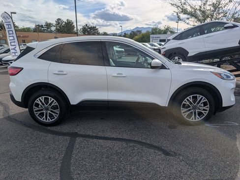 Used 2022 Ford Escape SEL AWD/4WD image 7