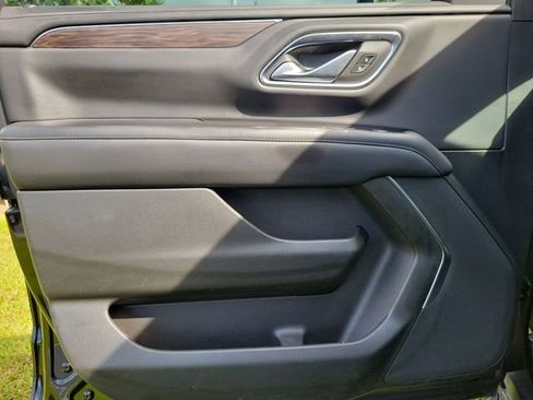Used 2021 Chevrolet Tahoe LS RWD image 16