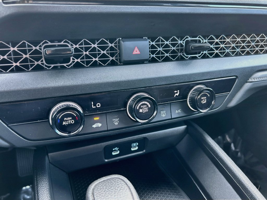 Certified 2025 Honda Accord LX image 15