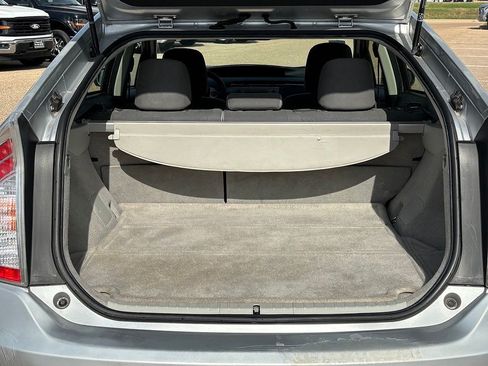 Used 2015 Toyota Prius Two FWD image 30