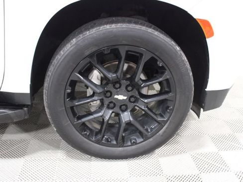 Used 2023 Chevrolet Tahoe RST w/ Luxury Package AWD/4WD image 45
