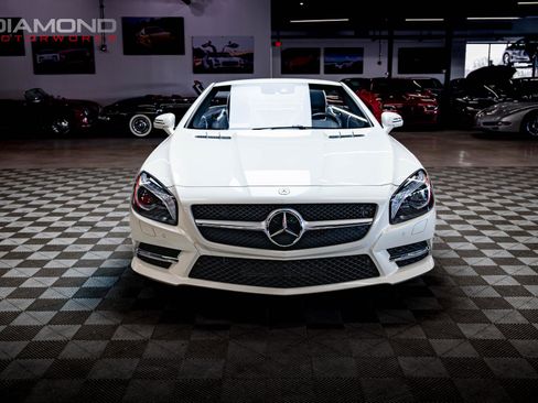 Used 2015 Mercedes-Benz SL 550 image 33
